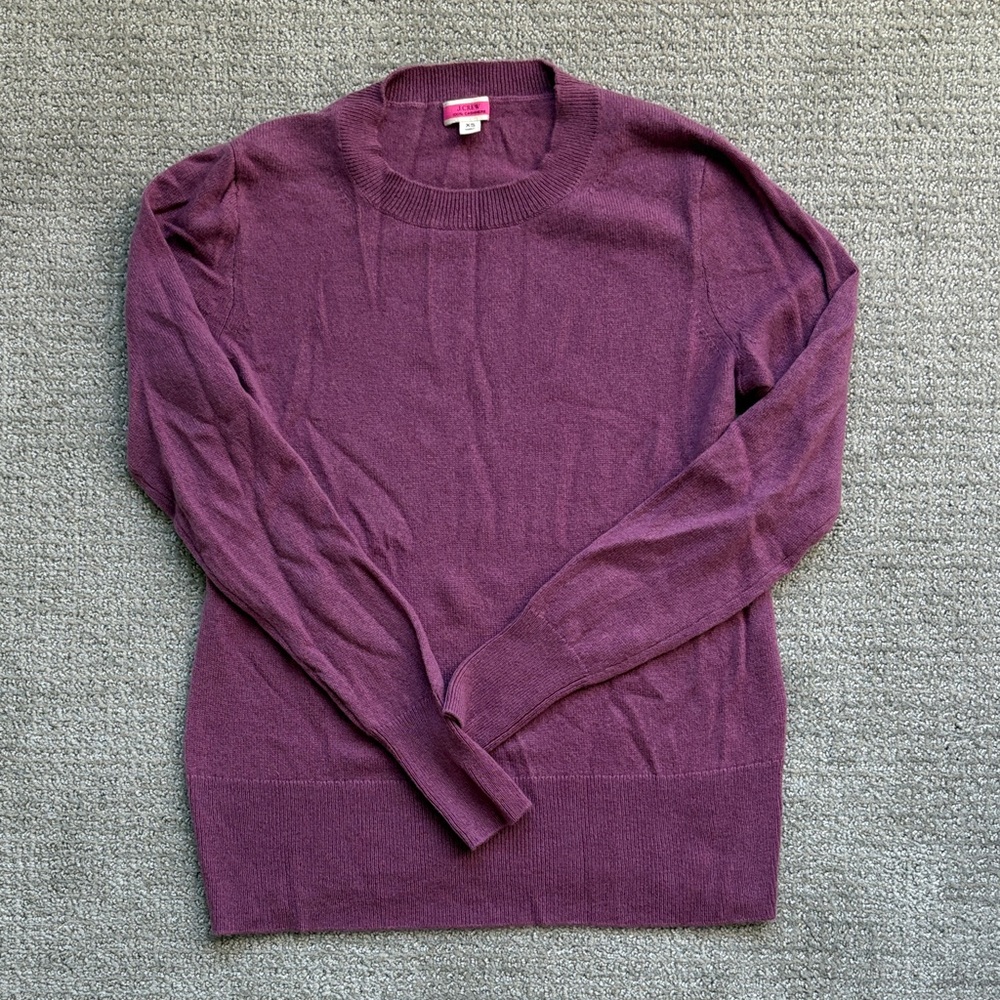 Women’s J.Crew 100% cashmere crew neck sweater. Like new. Size XS. Purple/berry.